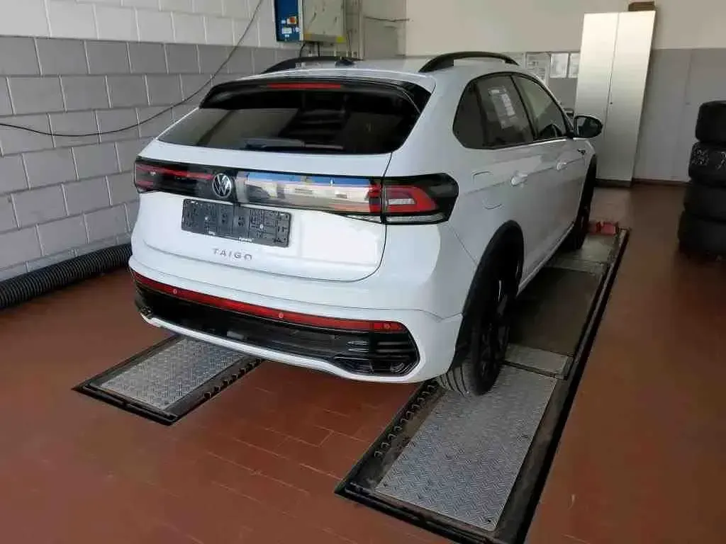 Gebraucht VW Taigo Style 150 PS (110 kW) 2023 Pure white SUV