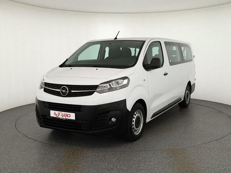 Weiß Gebraucht 2022 Opel Vivaro Van | 28.990 € - Bild 1/4