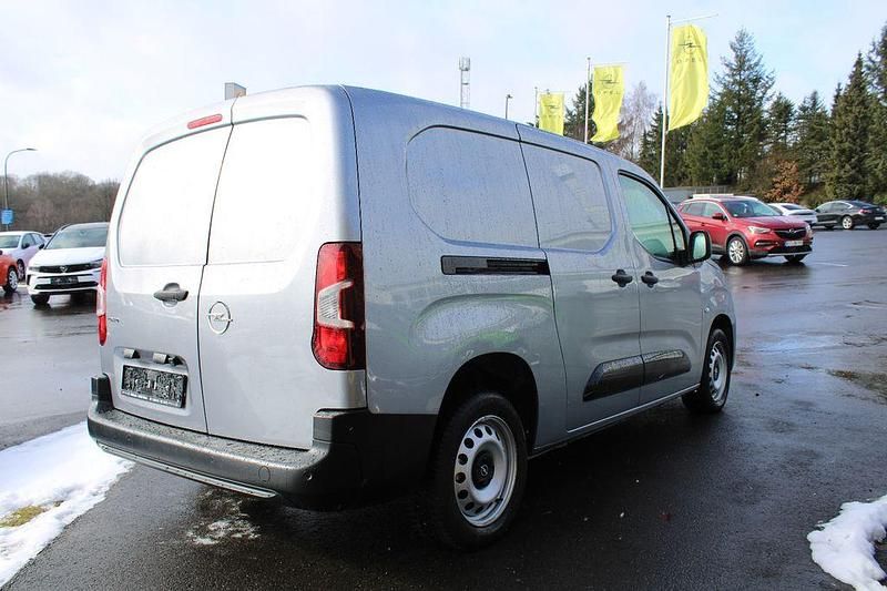 Gebraucht Opel Combo Basis 131 PS (96 kW) 2024 Grau Kombi
