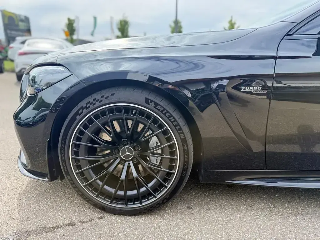 Gebraucht Mercedes CLE53 AMG AMG 449 PS (330 kW) 2024 Metalliclack obsidianschwarz Coupé
