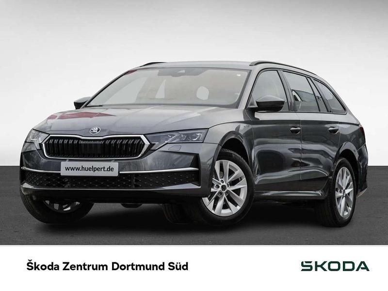 Graphitegrau metallic Gebraucht 2025 Skoda Octavia Selection Kombi | 33.287 € (Fairer Preis) - Bild 1/4