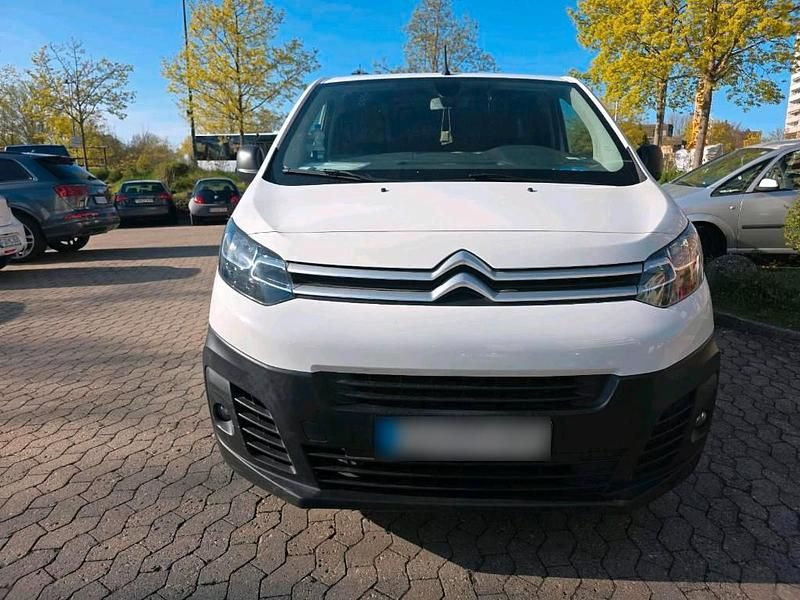 Gebraucht Citroën Jumpy 122 PS (89 kW) 2018 Weiß Van / Kleinbus