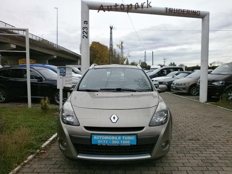 Gebraucht 2010 Renault Clio II Dynamique Limousine | 4.999 € (Fairer Preis) - Bild 1/4