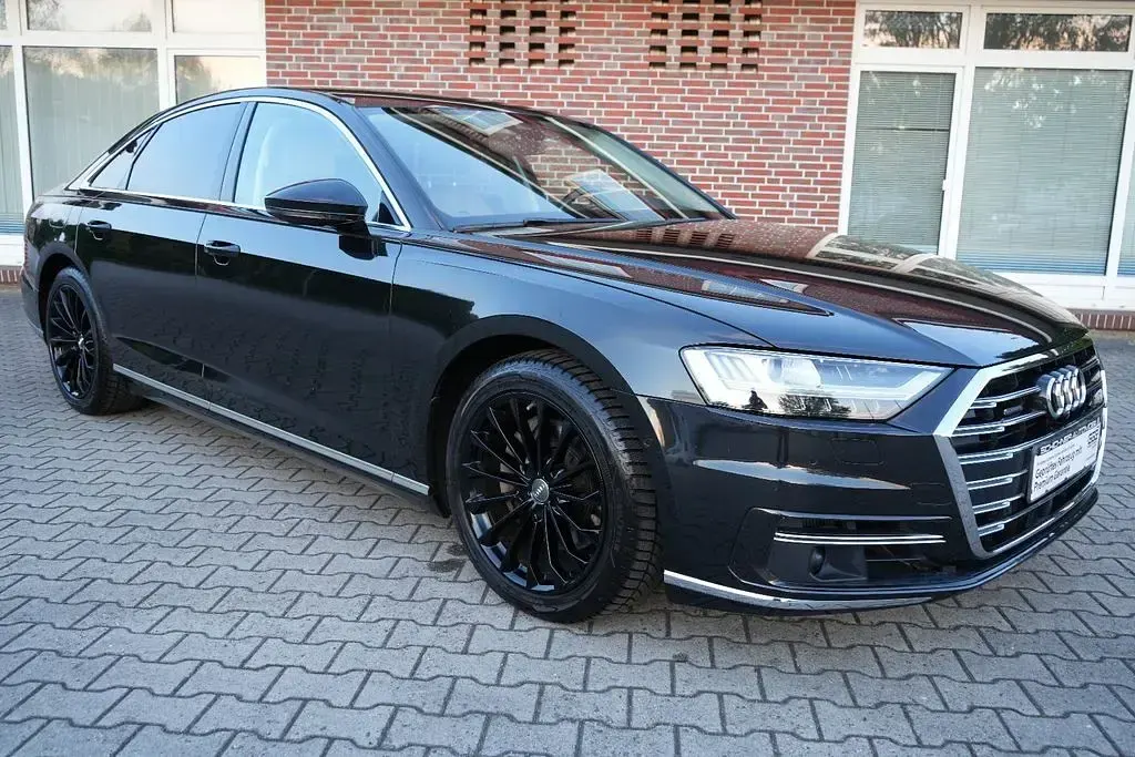 Gebraucht Audi A8 Ambiente 286 PS (210 kW) 2021 Grau Limousine
