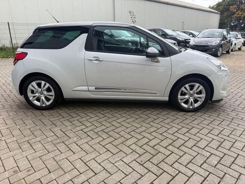 Gebraucht DS Automobiles DS3 100 PS (73 kW) 2015 Weiss Kleinwagen