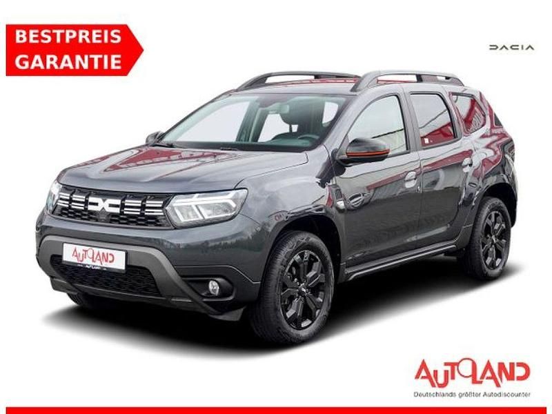 Kometen grau (metallic) Gebraucht 2023 Dacia Duster Extreme SUV | 23.950 € (Etwas zu teuer) - Bild 1/4