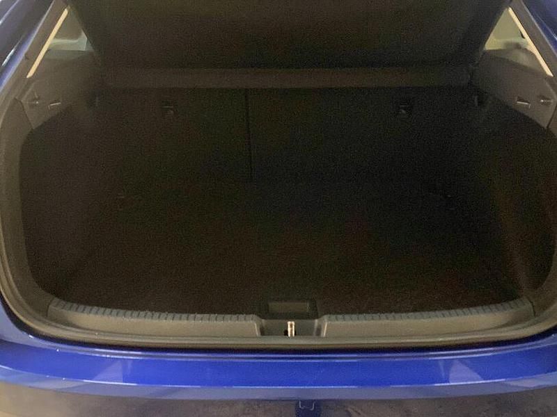 Gebraucht VW Taigo Life 110 PS (80 kW) 2023 Blau SUV