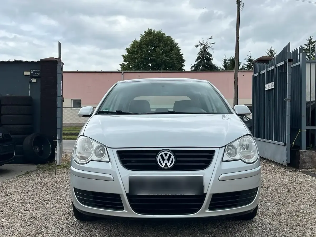 Gebraucht VW Polo 70 PS (51 kW) 2009 Silber Kleinwagen