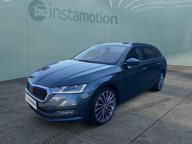 Grau Gebraucht 2021 Skoda Octavia Kombi | 25.049 € (Etwas zu teuer) - Bild 1/4