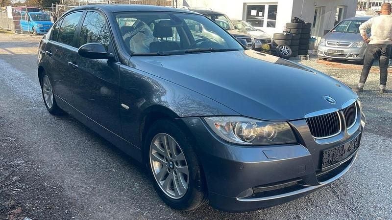 Gebraucht BMW 320 170 PS (125 kW) 2008 Limousine