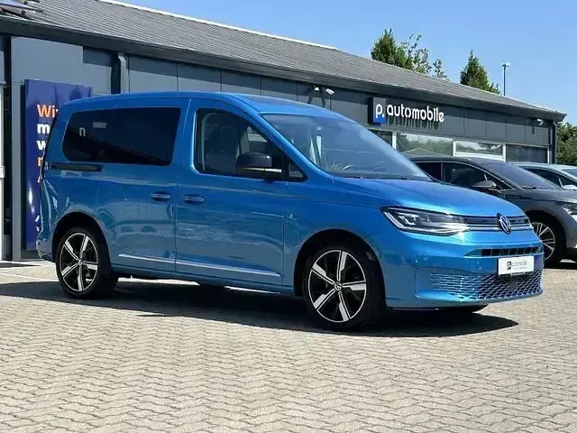 Gebraucht VW Caddy Style 114 PS (83 kW) 2023 Blau Van / Kleinbus