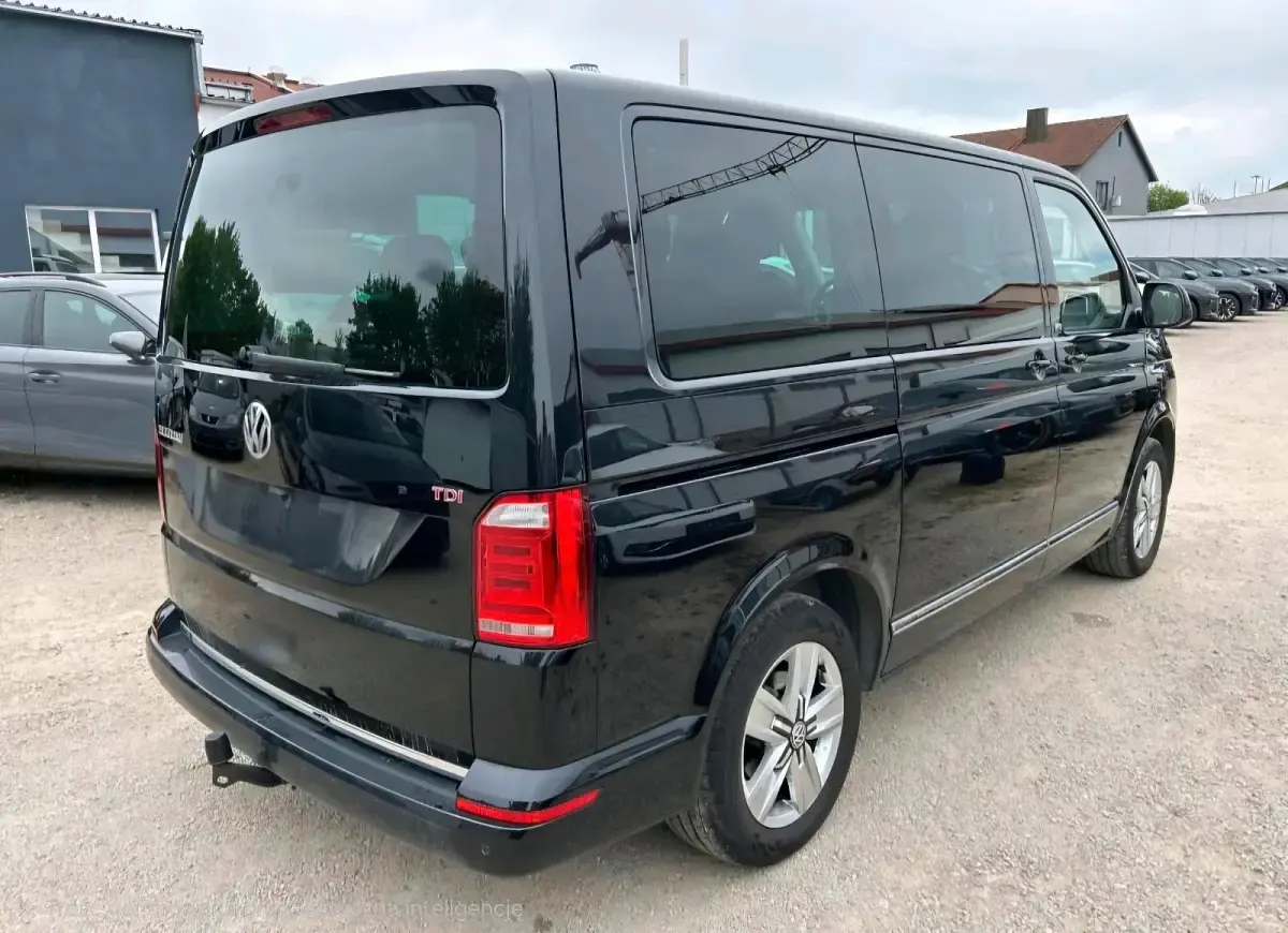 Gebraucht VW Multivan 204 PS (150 kW) 2017 Schwarz Van / Kleinbus
