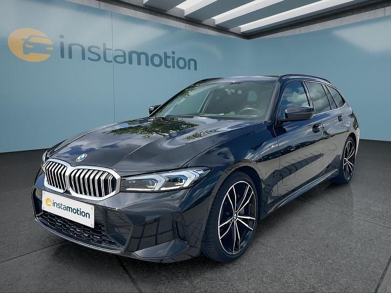 Schwarz Gebraucht 2022 BMW 330 Kombi | 40.899 € - Bild 1/4