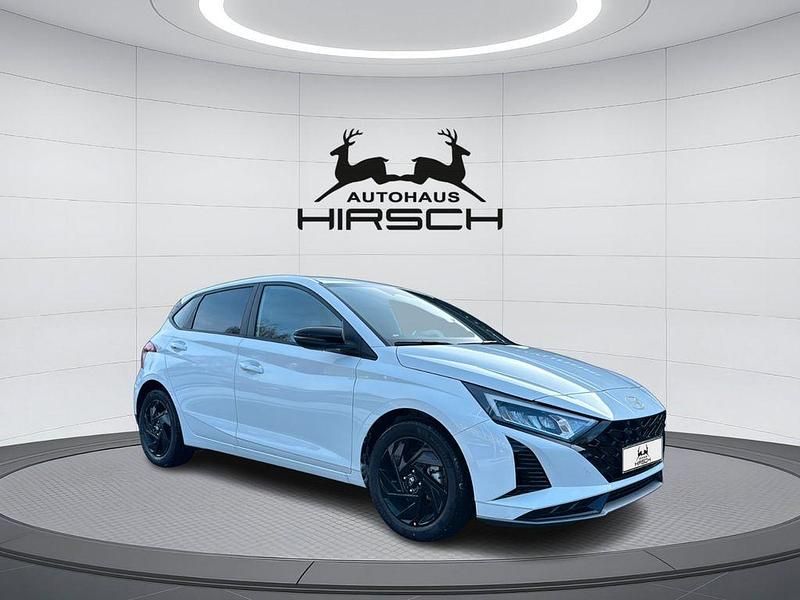 Neu Hyundai i20 Blackline 90 PS (66 kW) 2026 Weiß Kleinwagen