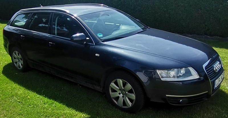 Gebraucht Audi A6 Comfort 176 PS (129 kW) 2006 Schwarz Kombi