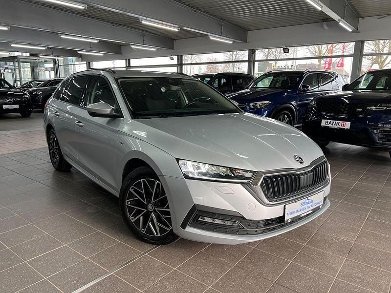 Gebraucht Skoda Octavia Clever 150 PS (110 kW) 2022 Brilliant Kombi