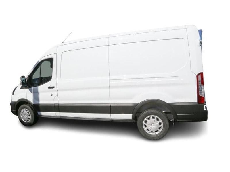 Gebraucht Ford Transit Trend 131 PS (96 kW) 2023 Weiß Van