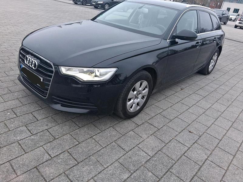 Gebraucht Audi A6 136 PS (100 kW) 2014 Schwarz Kombi