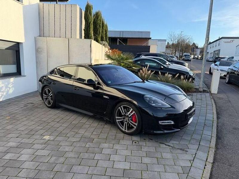 Gebraucht Porsche Panamera Turbo 579 PS (425 kW) 2011 Schwarz Limousine