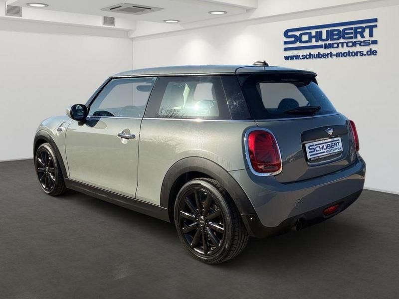 Gebraucht Mini ONE Pepper 102 PS (75 kW) 2020 Moonwalk grey () Kleinwagen