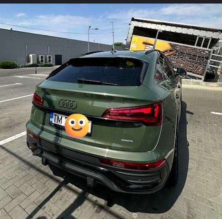 Grün Gebraucht 2023 Audi Q5 Business SUV | 50.500 € (Teuer) - Bild 1/4