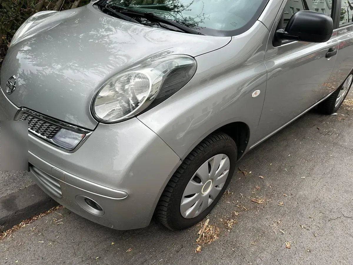 Gebraucht Nissan Micra 65 PS (47 kW) 2010 Silber Kleinwagen