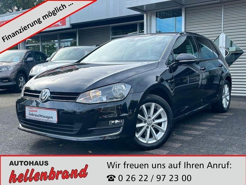 Schwarz Gebraucht 2015 VW Golf VII LOUNGE Limousine | 8.390 € (Fairer Preis) - Bild 1/4