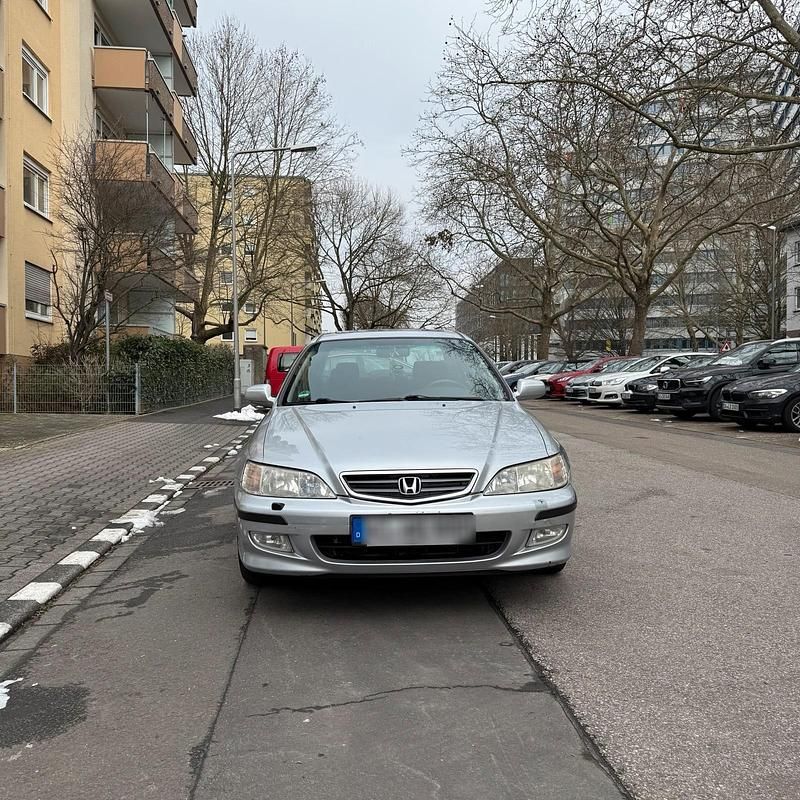 Gebraucht Honda Accord 2001 Silber Limousine