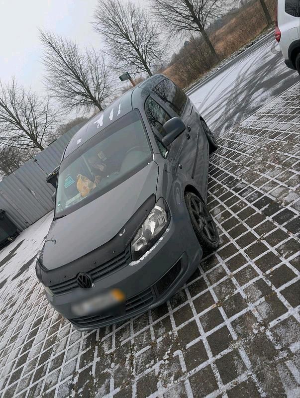 Gebraucht VW Caddy Maxi 102 PS (75 kW) 2013 Grau Van / Kleinbus