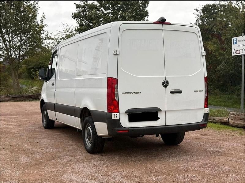 Gebraucht Mercedes Sprinter 163 PS (119 kW) 2018 Weiß Van