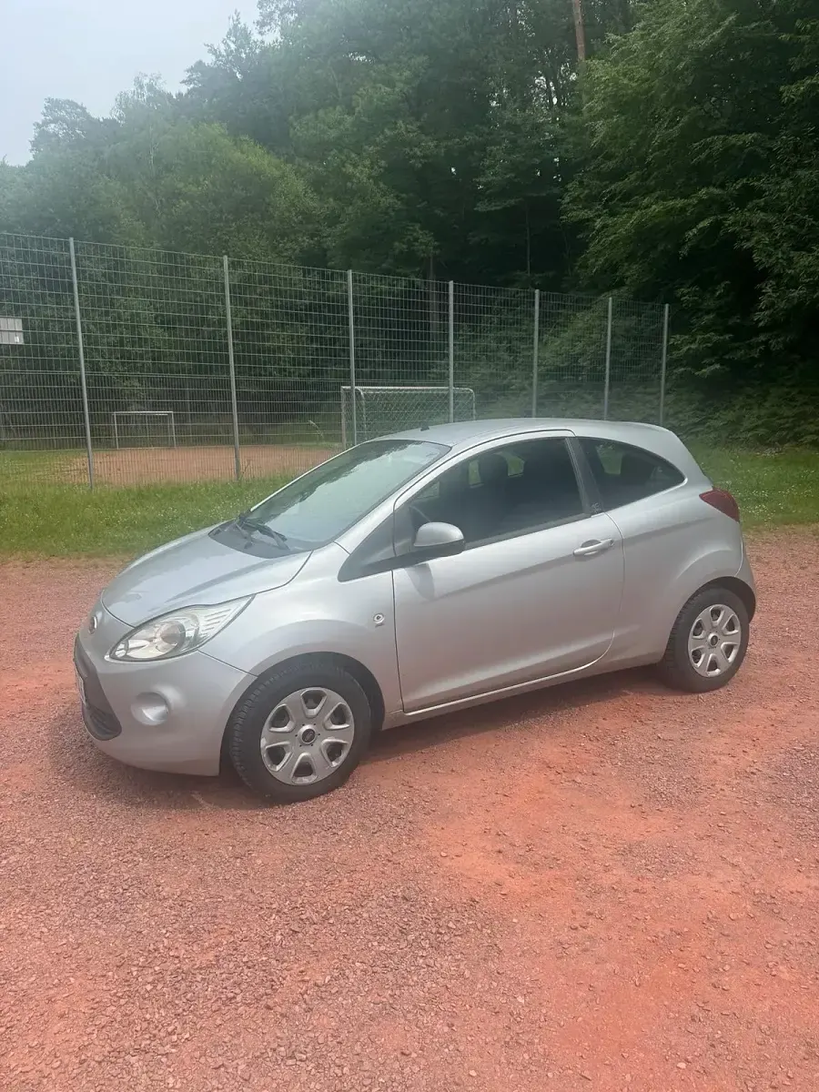 Gebraucht Ford Ka 69 PS (50 kW) 2009 Grau Kleinwagen