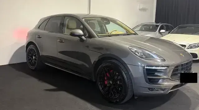 Gebraucht Porsche Macan GTS Sport 360 PS (264 kW) 2017 Achatgrau SUV