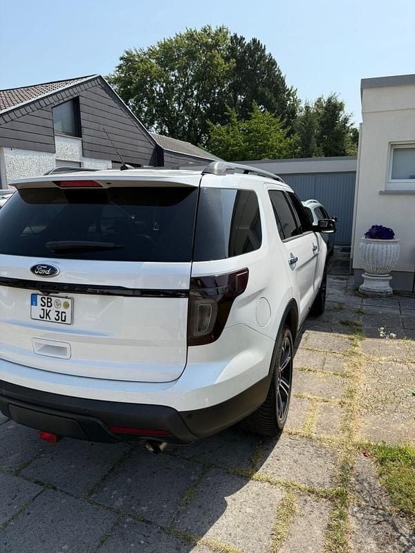 Weiß Gebraucht 2014 Ford Explorer Sport SUV | 16.900 € (Superpreis) - Bild 1/4