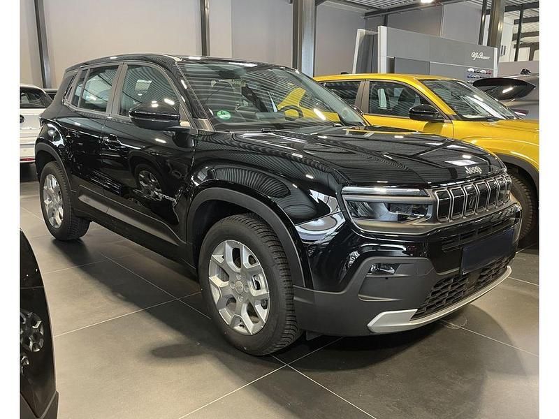 Neu Jeep Avenger Altitude 101 PS (74 kW) 2026 Schwarz SUV
