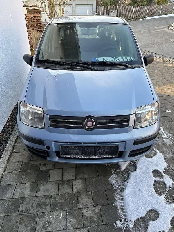 Blau Gebraucht 2009 Fiat Panda Dynamic Kombi | 950 € (Guter Preis) - Bild 1/4