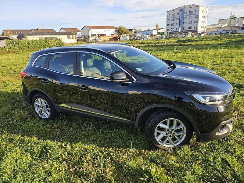 Schwarz Gebraucht 2016 Renault Kadjar XMOD SUV | 5.900 € (Superpreis) - Bild 1/4