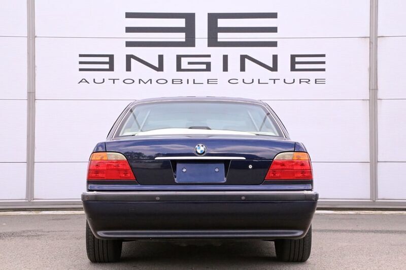 Gebraucht BMW 750L 326 PS (239 kW) 1999 Blau Limousine