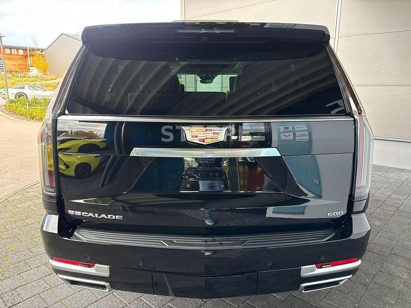 Neu Cadillac Escalade 426 PS (313 kW) 2025 Schwarz SUV