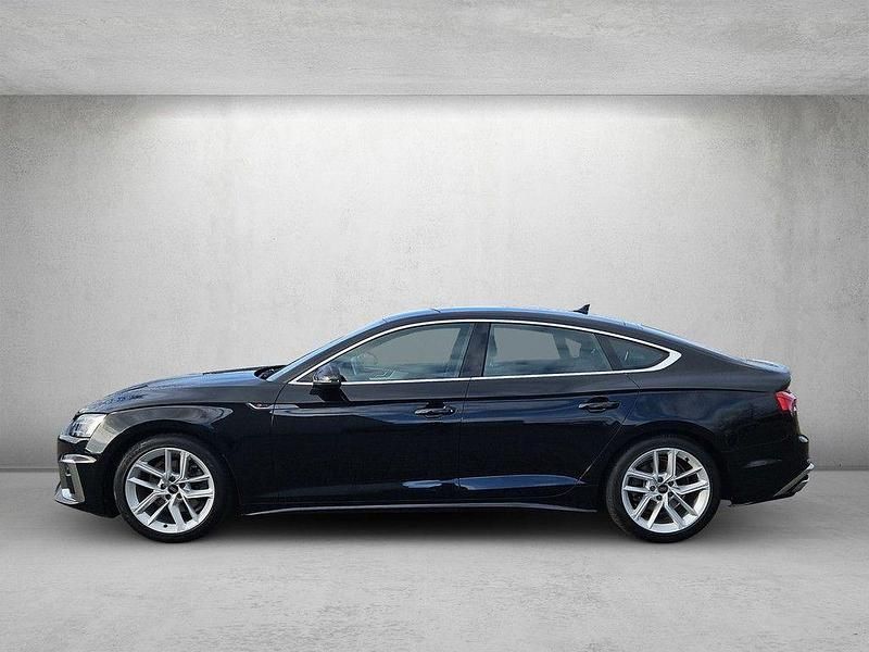Gebraucht Audi A5 Sportback S-Line 150 PS (110 kW) 2022 Mythosschwarz metallic Kleinwagen
