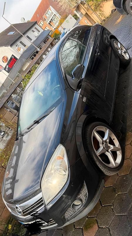 Gebraucht Opel Astra GTC 137 PS (100 kW) 2007 Schwarz Coupé