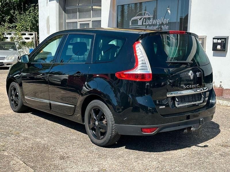 Gebraucht Renault Scénic III Dynamique 110 PS (80 kW) 2012 Schwarz Van / Kleinbus