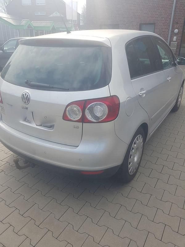 Gebraucht VW Golf Plus Cross 102 PS (75 kW) 2007 Silber Van / Kleinbus