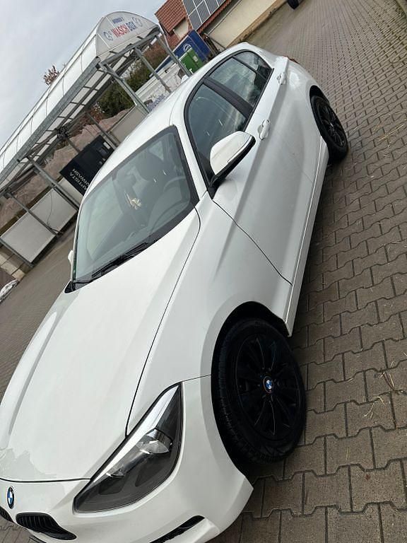 Gebraucht BMW 116 136 PS (100 kW) 2012 Weiß Kleinwagen