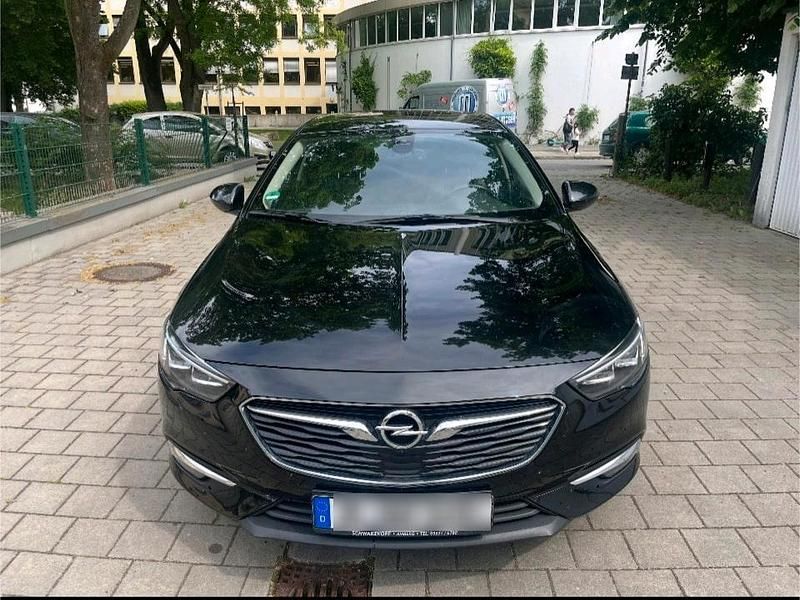 Schwarz Gebraucht 2017 Opel Insignia Innovation Limousine | 10.000 € (Guter Preis) - Bild 1/4
