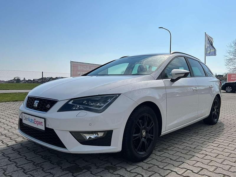 Gebraucht Seat Leon ST FR 150 PS (110 kW) 2015 "candy" weiss Kombi
