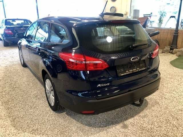 Gebraucht Ford Focus 86 PS (63 kW) 2018 Blau Kombi
