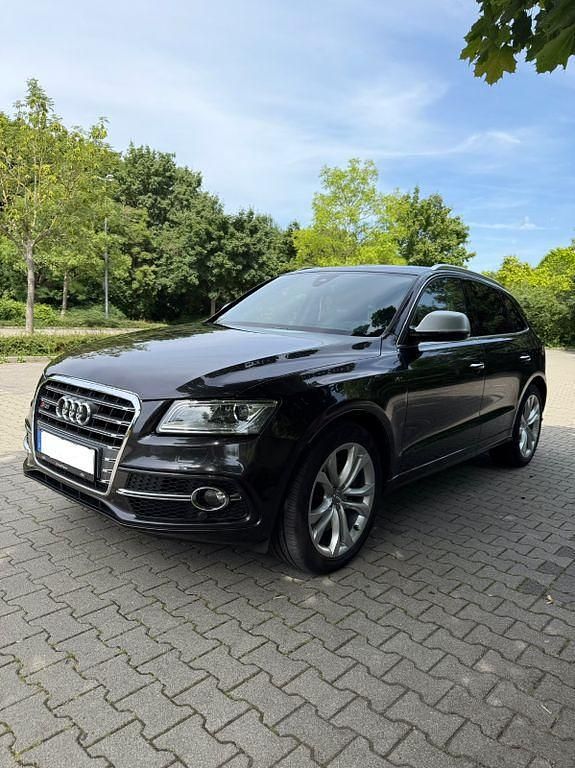Grau Gebraucht 2015 Audi SQ5 Sport SUV | 21.500 € (Fairer Preis) - Bild 1/4
