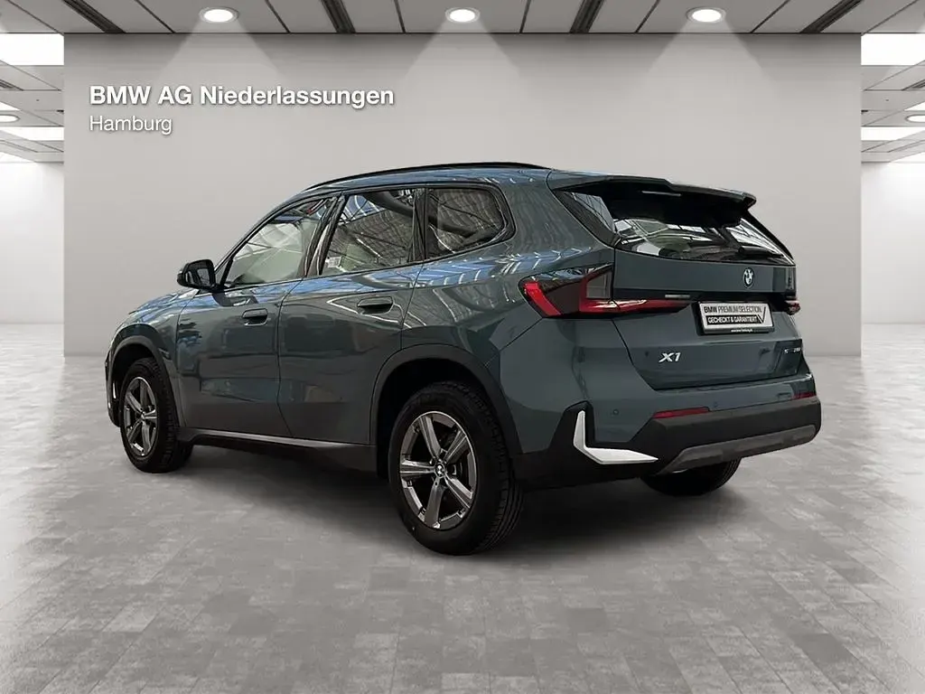 Gebraucht BMW X1 Shadowline 156 PS (114 kW) 2025 Grün SUV