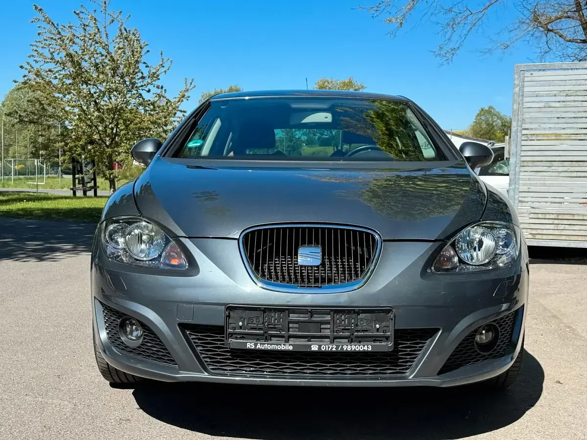 Gebraucht Seat Leon Style 105 PS (77 kW) 2009 Grau Kleinwagen