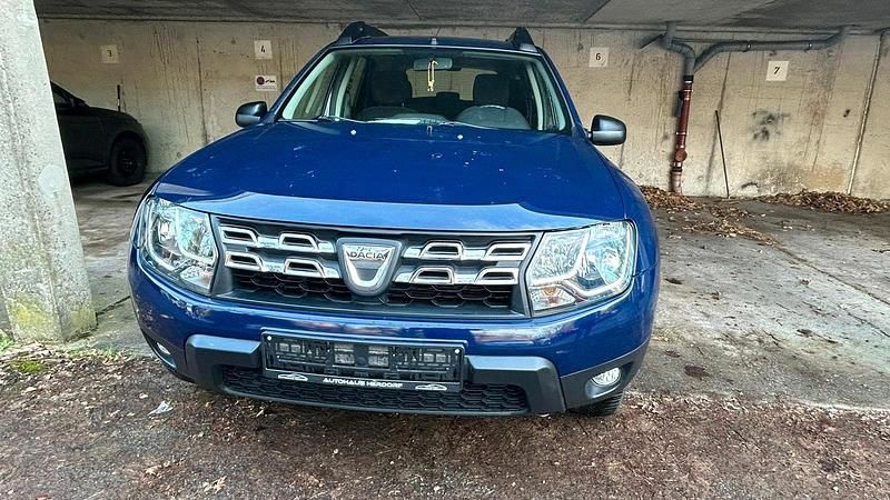 Gebraucht Dacia Duster 122 PS (89 kW) 2014 Blau SUV